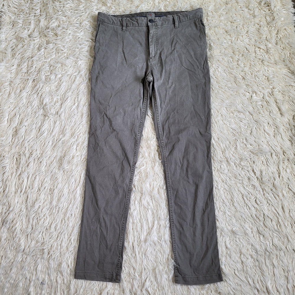 Faherty Men's Grey Straight Leg Jeans Size 33